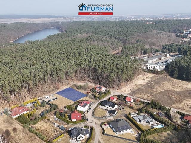 Działka budowlana 1030 m² w spokojnej okolicy