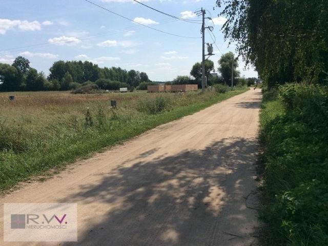 Polecam działkę 1300 m² pod dom w Międzylesiu