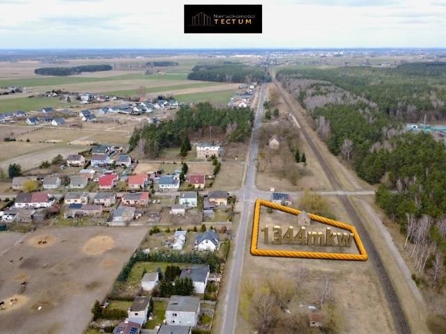 Działka budowlana 1344 m² z mediami, szybki dojazd!