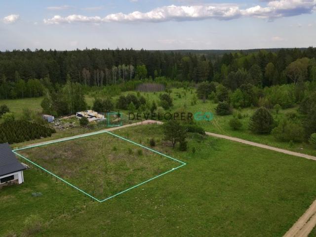 Działka budowlana 1500 m² z warunkami zabudowy, las i jezioro