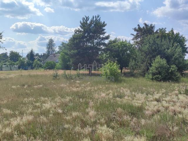 Działka budowlana 1750 m² z warunkami zabudowy