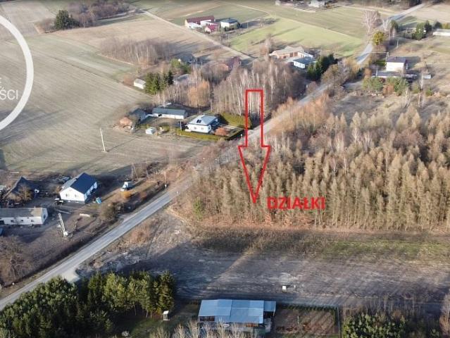 Działka budowlana 3002 m2 z mediami i WZ w Białopolu