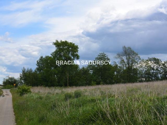 Działka budowlano rolna 1416 m2 z dostępem do mediów