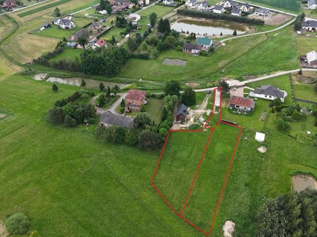 Działka budowlano rolna z widokiem na las, media, 1258 m²