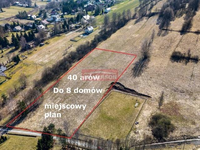 Inwestycyjna działka 40 arów z widokiem w Radziszowie