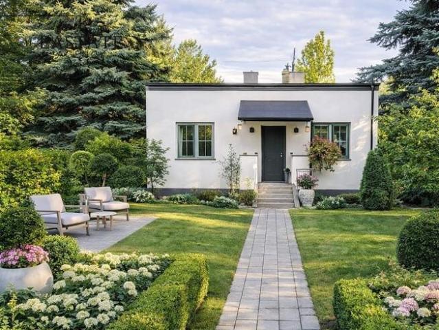 Działka inwestycyjna 551 m² | Usługi / magazyn
