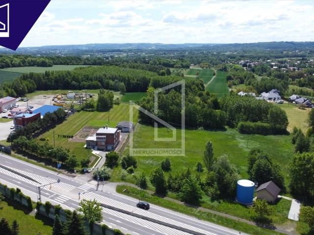 Działka inwestycyjna 6859 m² z warunkami zabudowy, blisko Rzeszowa