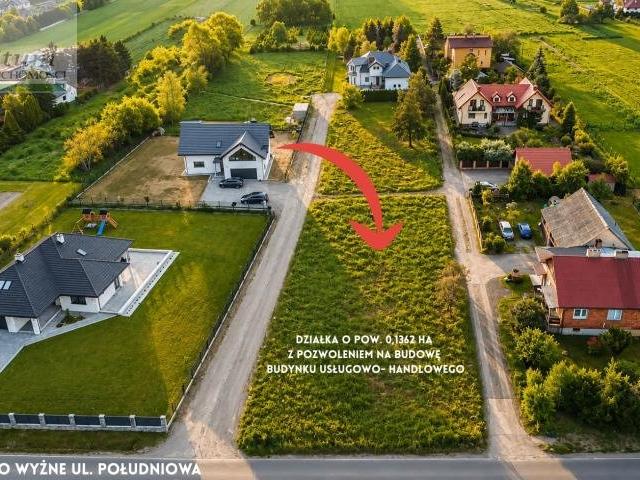 Działka inwestycyjna z pozwoleniem pod biznes w centrum