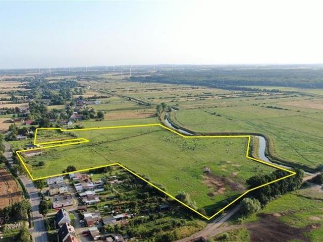 Działka inwestycyjno rekreacyjna z linią brzegową 430 m