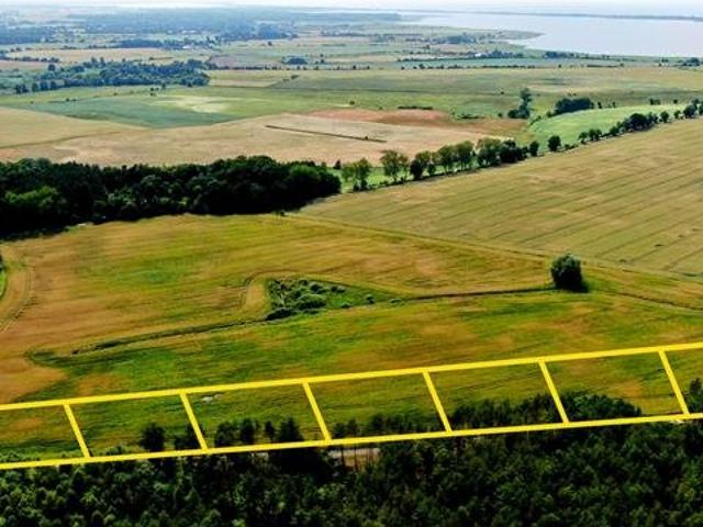 Działka pod turystykę 3856 m² blisko morza i lasu
