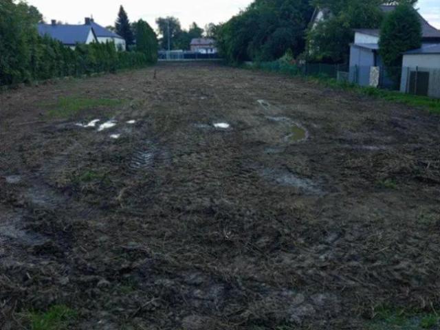 Działka pod domy lub szeregówkę, 2088 m2, media