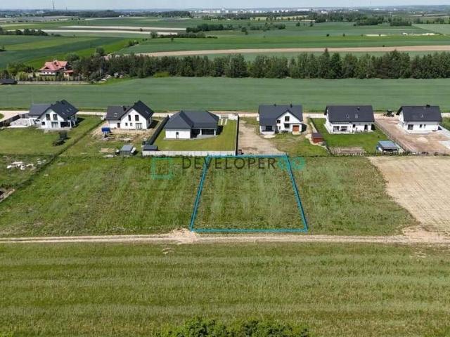 Działka pod dom jednorodzinny w Giełczynie, 1200 m²