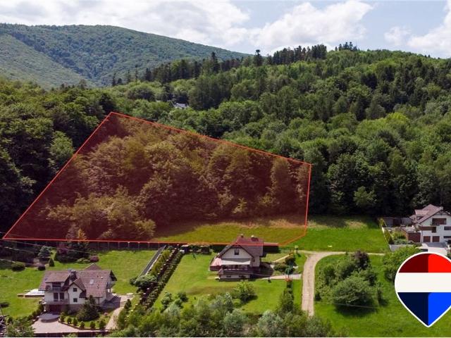 Działka pod lasem z widokiem na Czantorię, 6814 m²