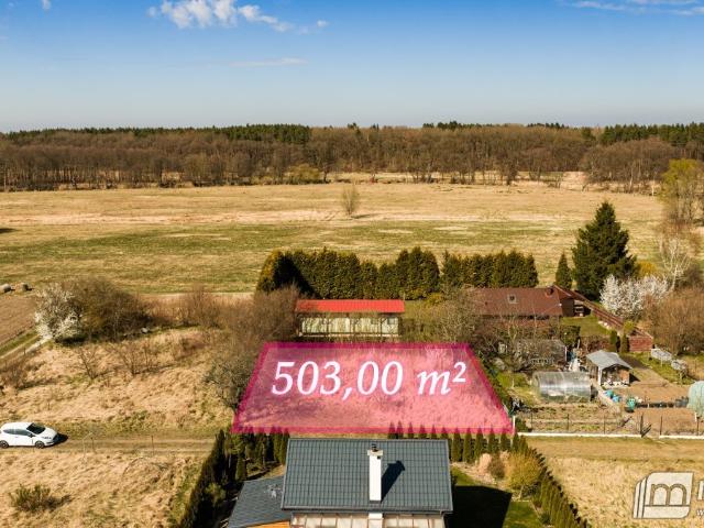 Działka rekreacyjna w Rościęcinie – cisza, natura, blisko morza