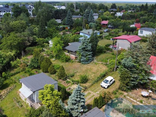 Działka rekreacyjna 460 m² z altaną w Suchym Lesie