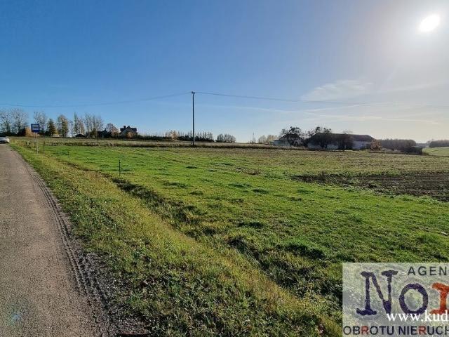 Działka rolna z zabudową, 7086 m², dostęp do mediów zapraszam