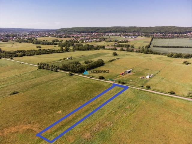 Działka rolna 3060 m² w spokojnej okolicy Redy