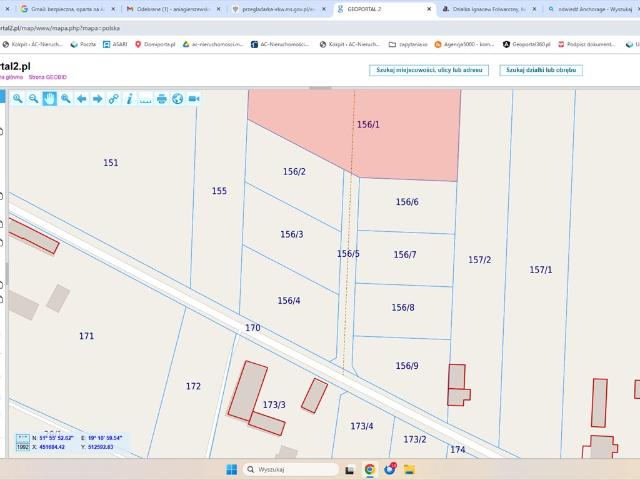 Działka rolno budowlana z mediami, zalesiona, 1200 m²