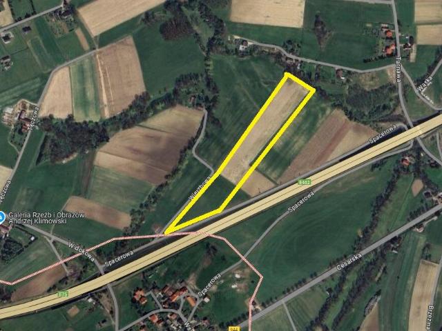 Działka usługowa 10 052 m² z dobrym dojazdem i uzbrojeniem
