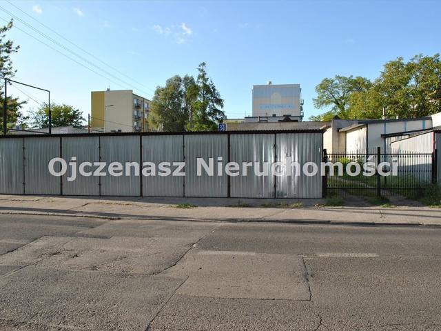 Działka usługowo mieszkaniowa z dochodem w Wyżynach