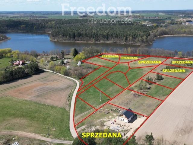 Działka w Adamowie 2259 m2 z mediami i widokiem na jezioro