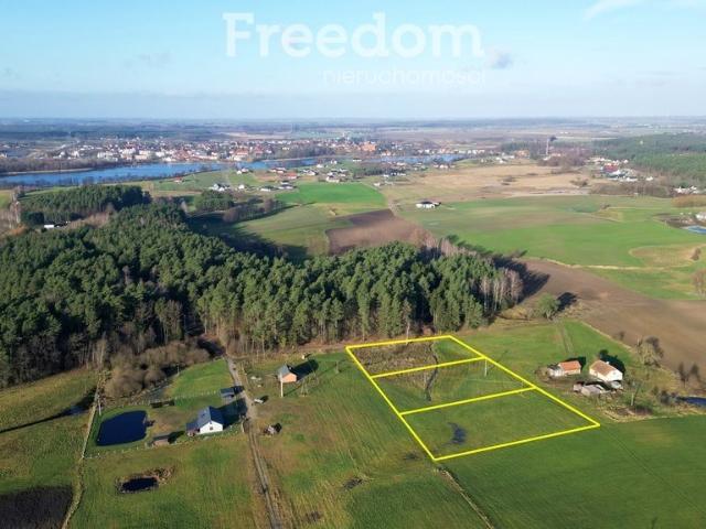 Działka w Adamowie przy lesie, media, 3003 m²