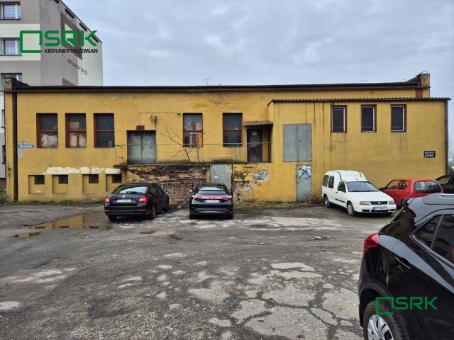 Działka 585 m² z wymiennikiem i uzbrojeniem w Gliwicach