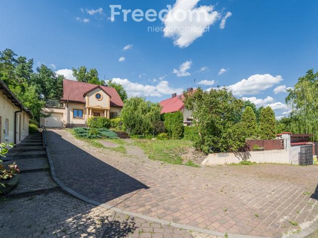Działka z domami i lasem, 1379 m², Warszawa Wesoła