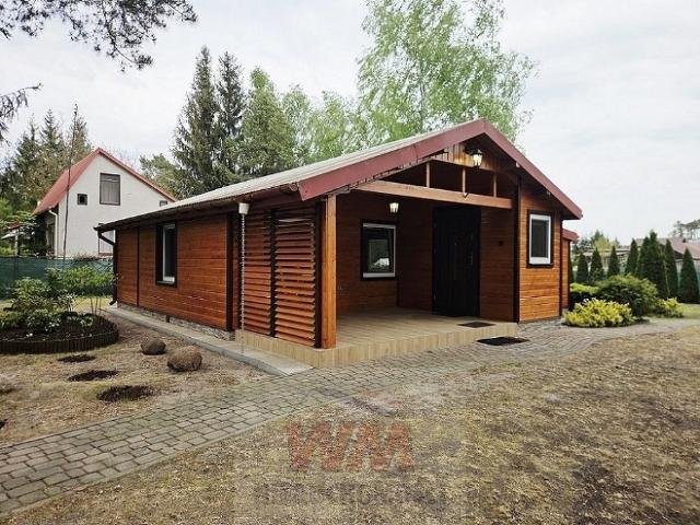 Działka z domem, garażem, blisko Pilicy, 790 m2
