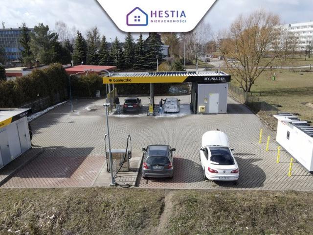 Działka z inwestycją: myjnia i dzierżawa, 1108 m2