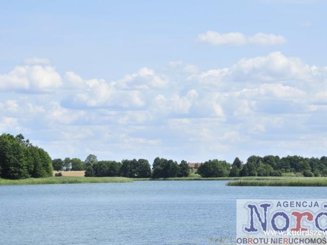Działka z sadem i dostępem do jeziora – Mazury, 3011 m²