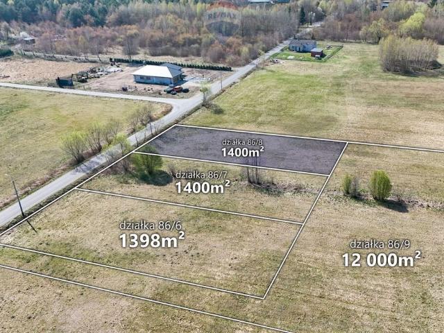 Działka 1400 m² z warunkami zabudowy i dostępem do drogi