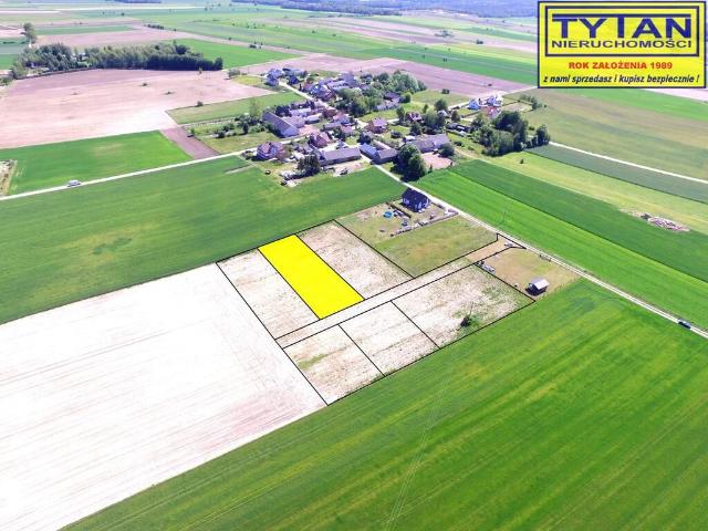 Działka 1435m2 z warunkami zabudowy w Wyrzykach