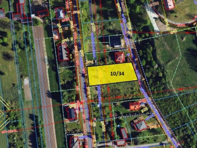 Działka 1541 m² z warunkami zabudowy, media, spokojna okolica