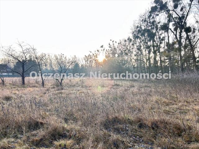 Działka 1751 m2 z mediami, blisko Kanału Noteckiego