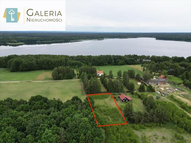 Działka 1800 m2 z warunkami zabudowy nad jeziorem Gil Wielki
