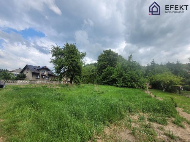 Działka 1846 m² przy ul. Florkiewicza w Młoszowej