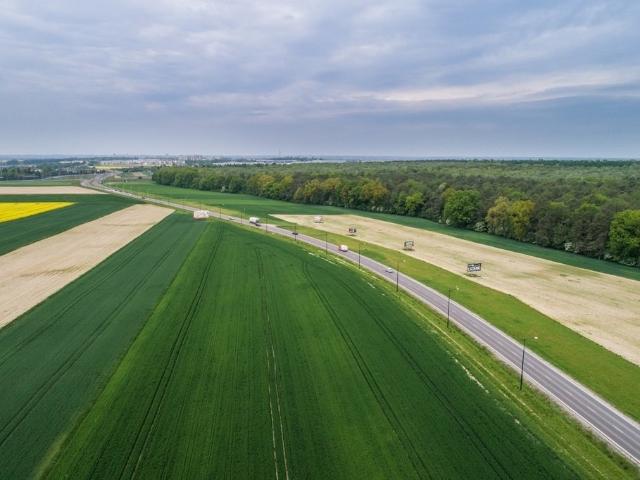Działka 18 048 m2 pod zabudowę wielorodzinną lub usługową