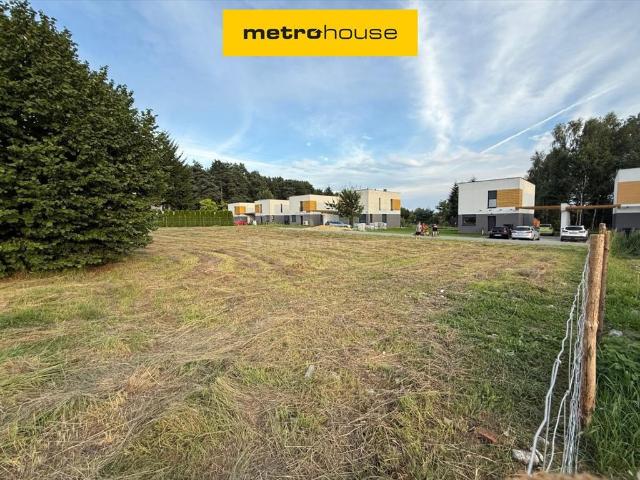 Działka 1038 m² pod dom w spokojnej okolicy z lasem