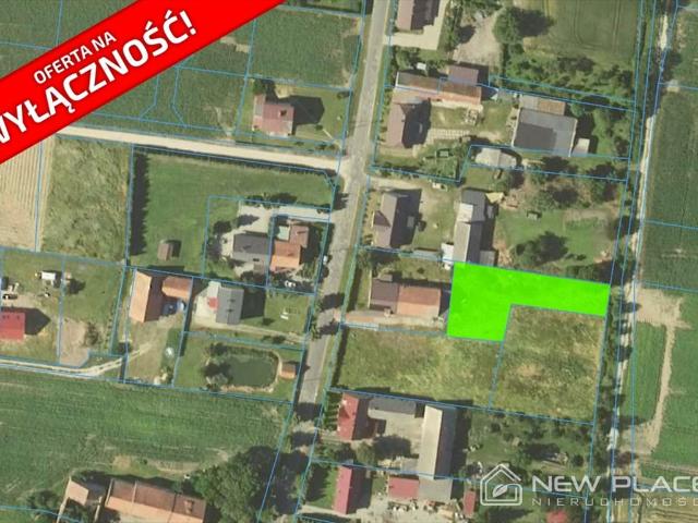 Do sprzedania działka 1042 m² z MPZP i mediami w Jaksinie