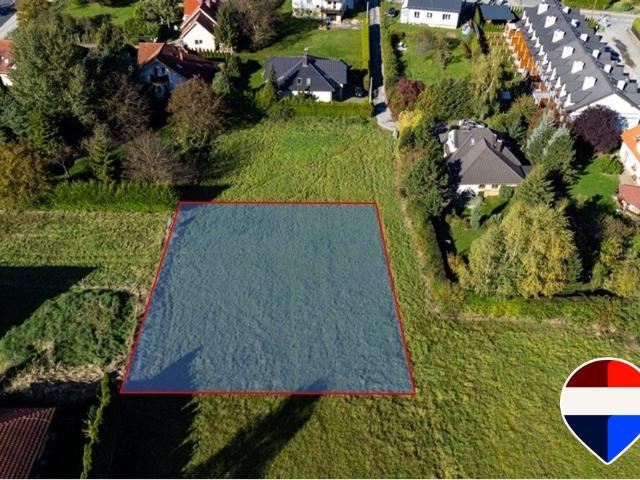 Działka 1054 m² z dostępem do drogi w Kamienicach