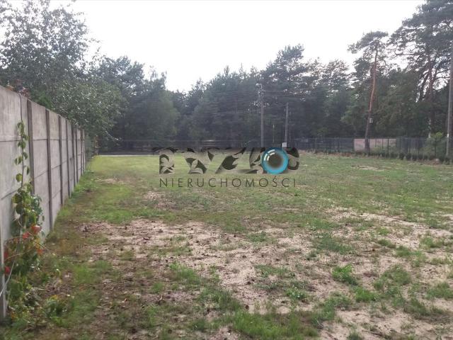 Działka 1100 m² w Józefowie z planem zabudowy i blisko natury