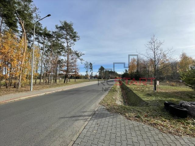 Działka 1138 m² z mediami i dobrym dojazdem