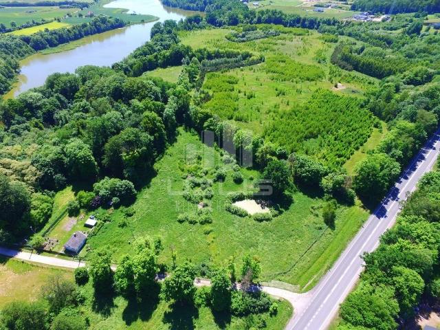 Działka 11 000 m² z pozwoleniem na budowę i stawem polecam!