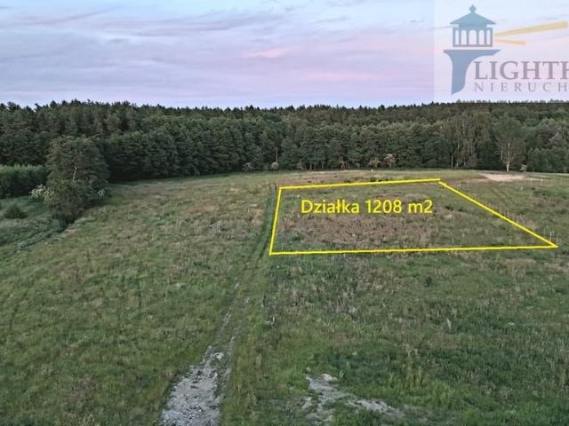 Działka 1208 m² pod dom w Kaczkach, las, media, plan zapraszam