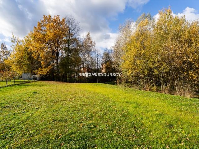 Działka 1282 m² pod zabudowę w Radziszowie polecam