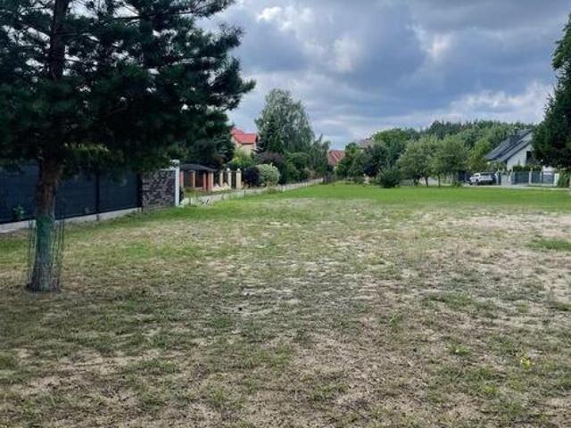 Działka 1344 m² – zabudowa mieszkaniowa i usługi