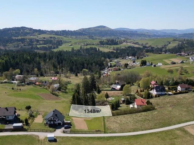 Działka 1348 m² z widokiem na Beskidy w Istebnej