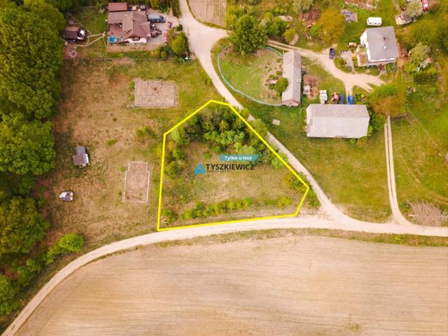 Działka 1357 m² pod letniskową zabudowę przy lesie, Kaszuby