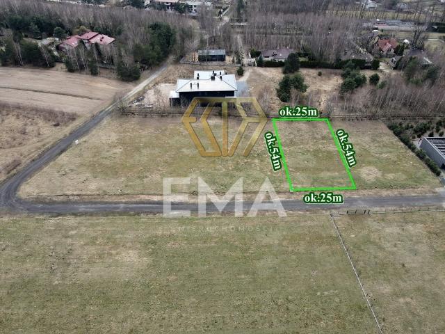 Na sprzedaż działka 1377 m² z warunkami zabudowy w Częstochowie